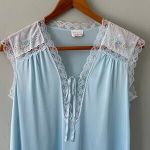 Vintage Val Mode Sleeveless Nightgown Blue with Lace and Eyelet, M